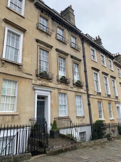 Bijoux Central Bath Period Apartment And Parking المظهر الخارجي الصورة
